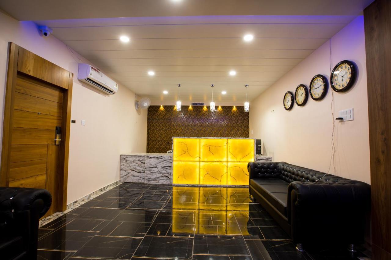 Hotel Balaji Palace ปอร์บันดาร์ ภายนอก รูปภาพ